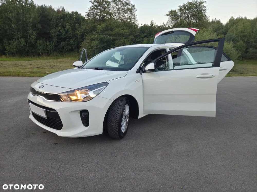 Kia Rio 1.2 Edition 7 - 24