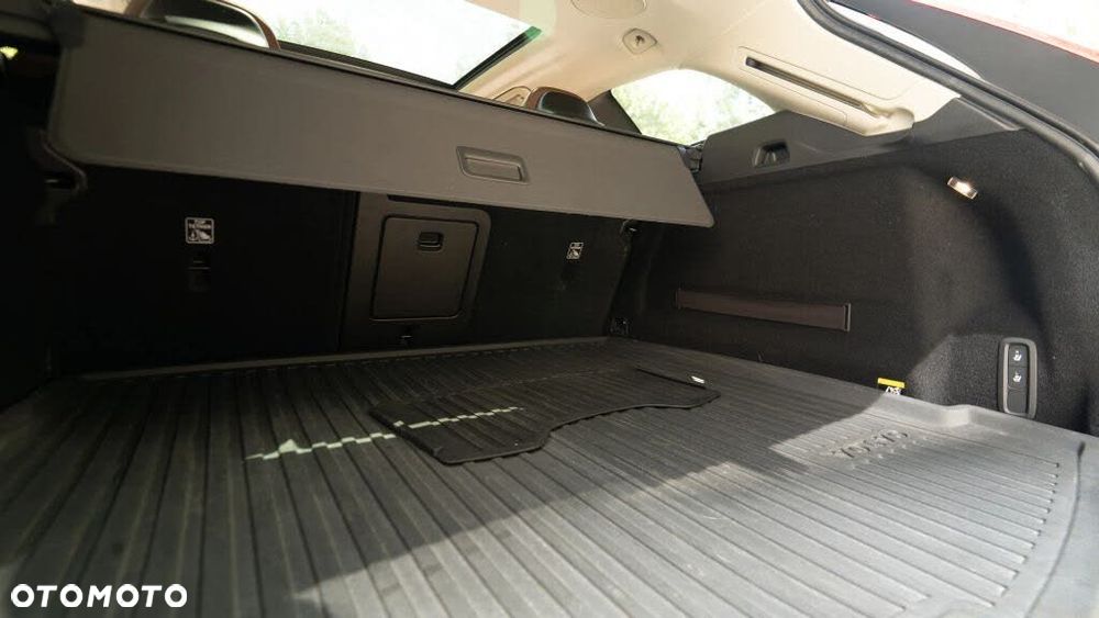 Volvo XC 60 T5 AWD Geartronic Momentum - 36