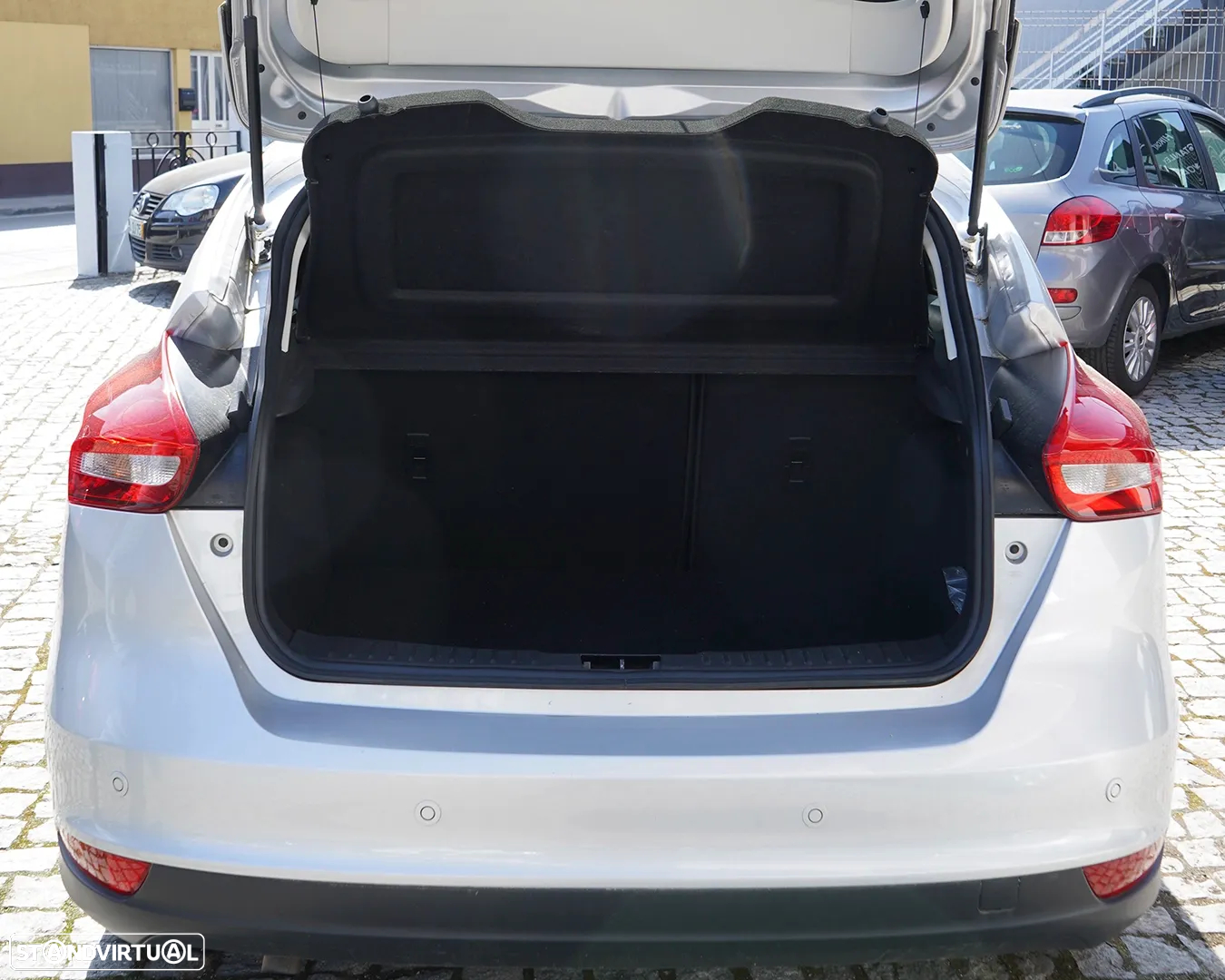 Ford Focus 1.0 SCTi Titanium - 14