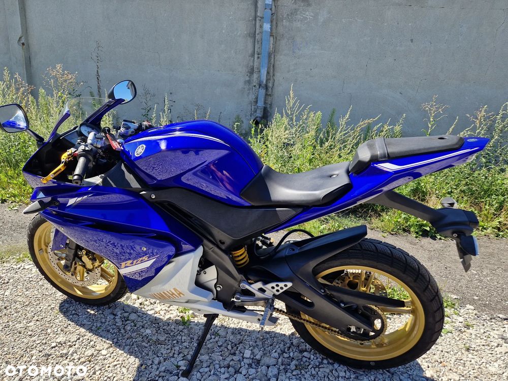 Yamaha YZF - 14