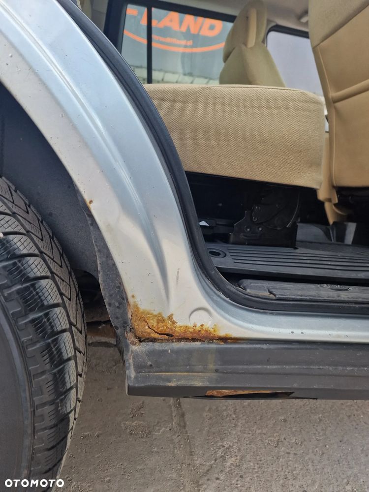 Land Rover Discovery TD V6 SE - 26