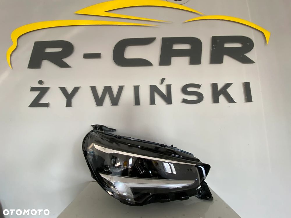 Reflektor Lampa prawa LED Opel Corsa F NOWY MODEL - 1