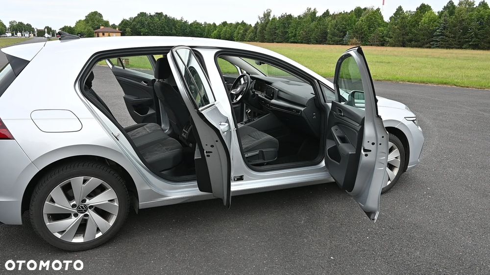 Volkswagen Golf 1.5 TSI EVO Style - 19