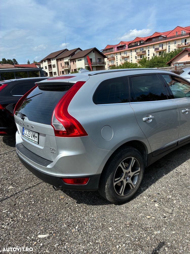 Volvo XC 60 D5AWD Ocean Race - 3