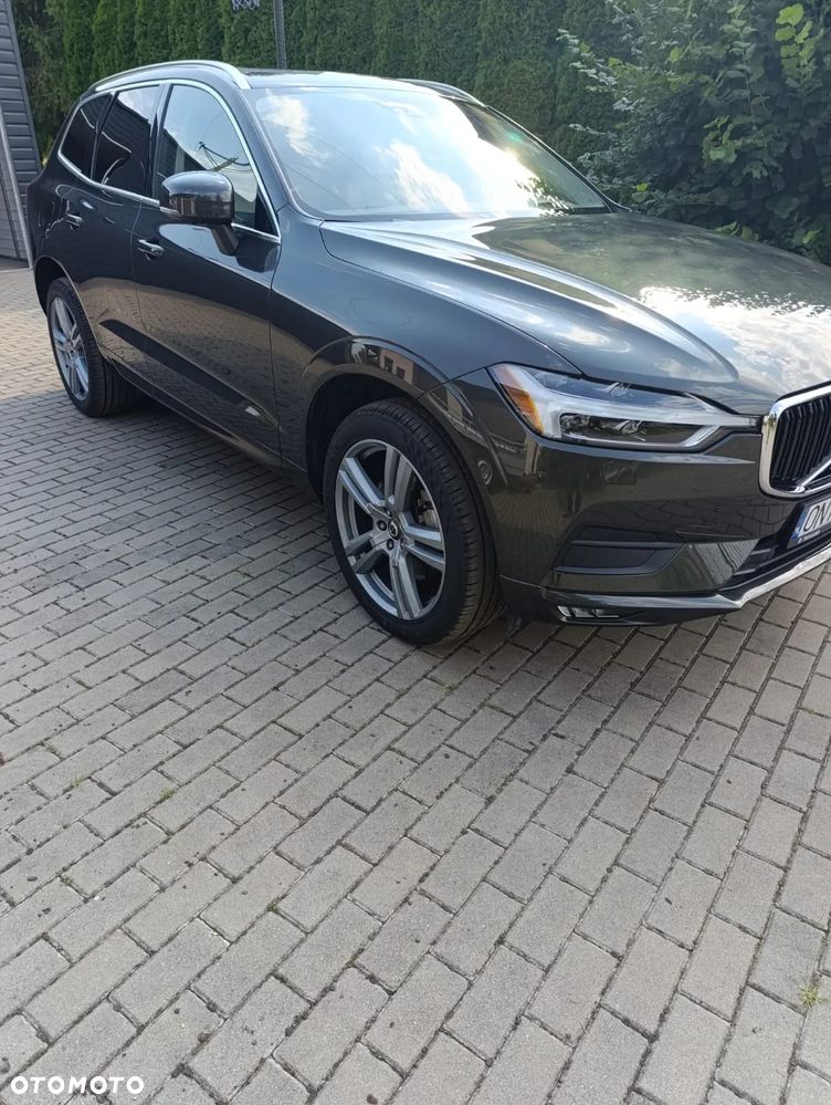 Volvo XC 60 T6 AWD Geartronic Momentum - 11