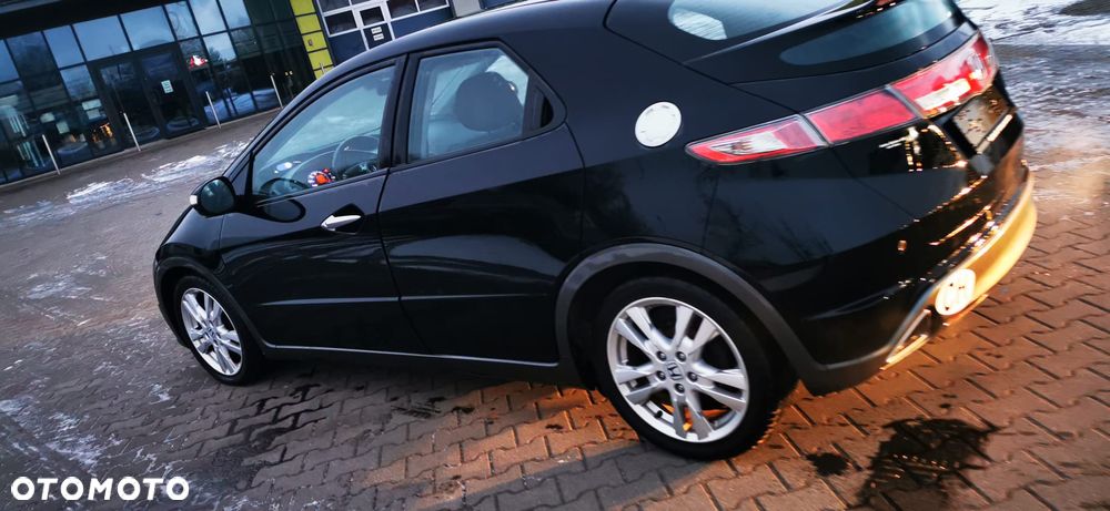 Honda Civic 1.8i-VTEC Sport - 10