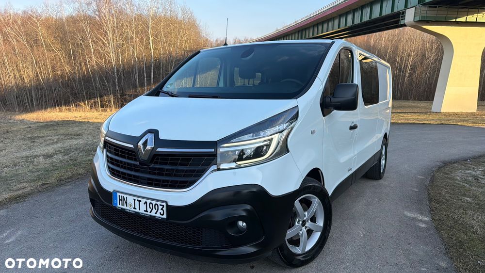 Renault Trafic - 1