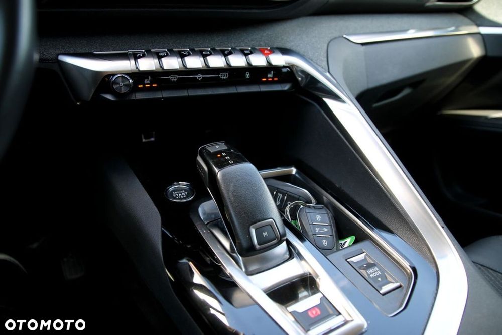 Peugeot 3008 - 23