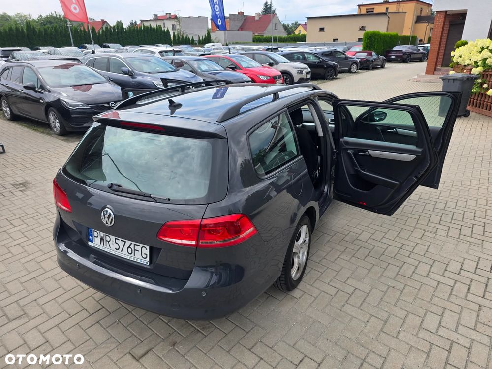 Volkswagen Passat Variant - 35