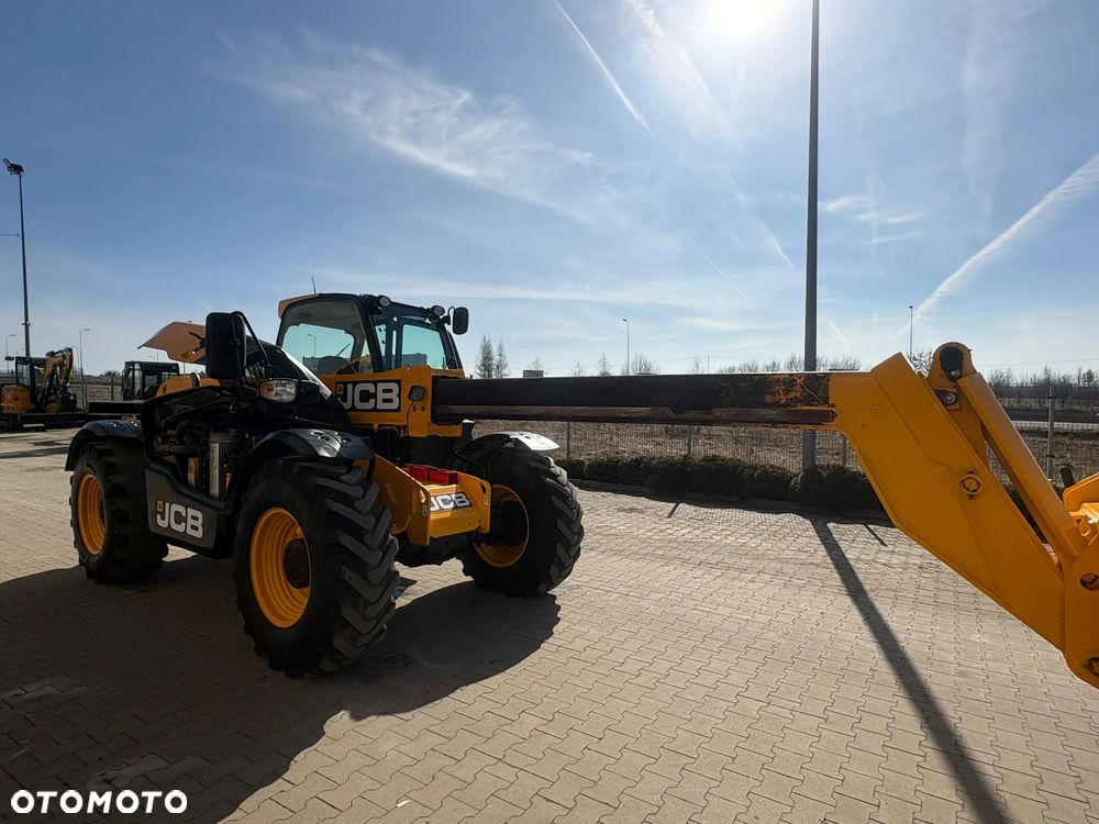 JCB 531-70 Industrial - 24