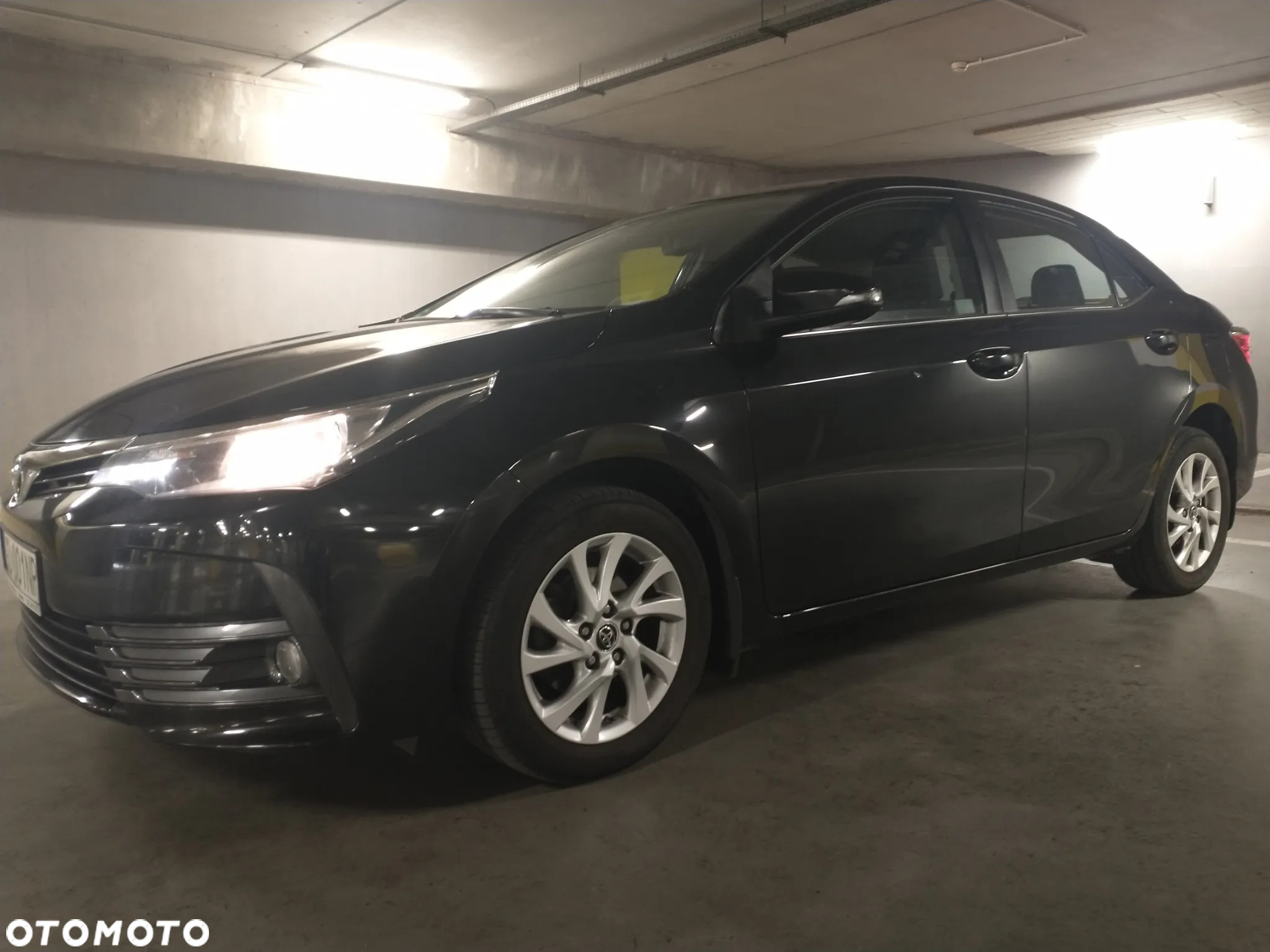 Toyota Corolla 1.6 Comfort - 31