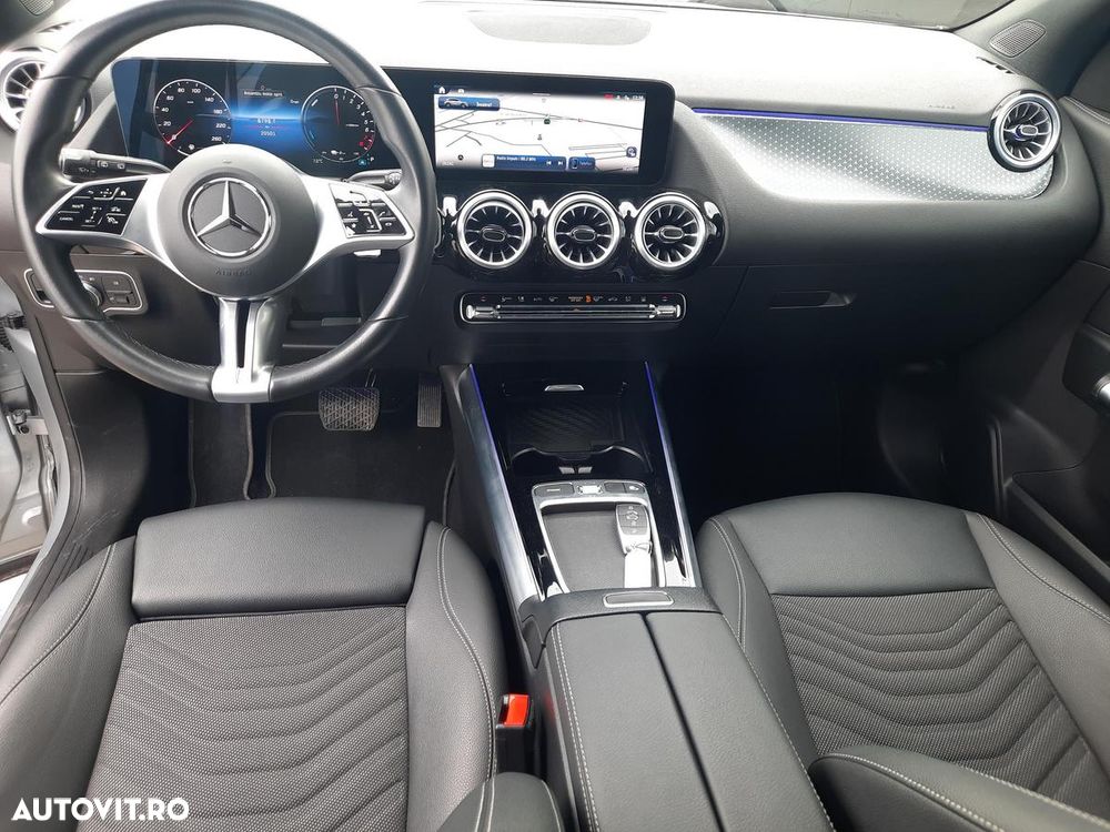 Mercedes-Benz GLA 250 e - 13