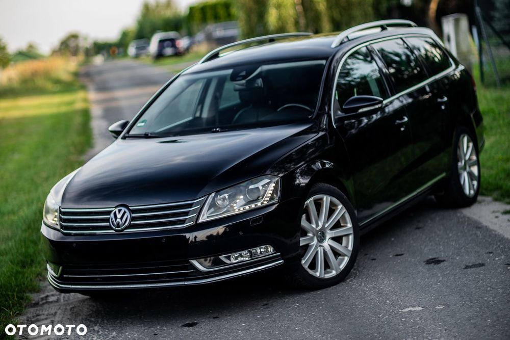 Volkswagen Passat 2.0 TDI Highline - 28