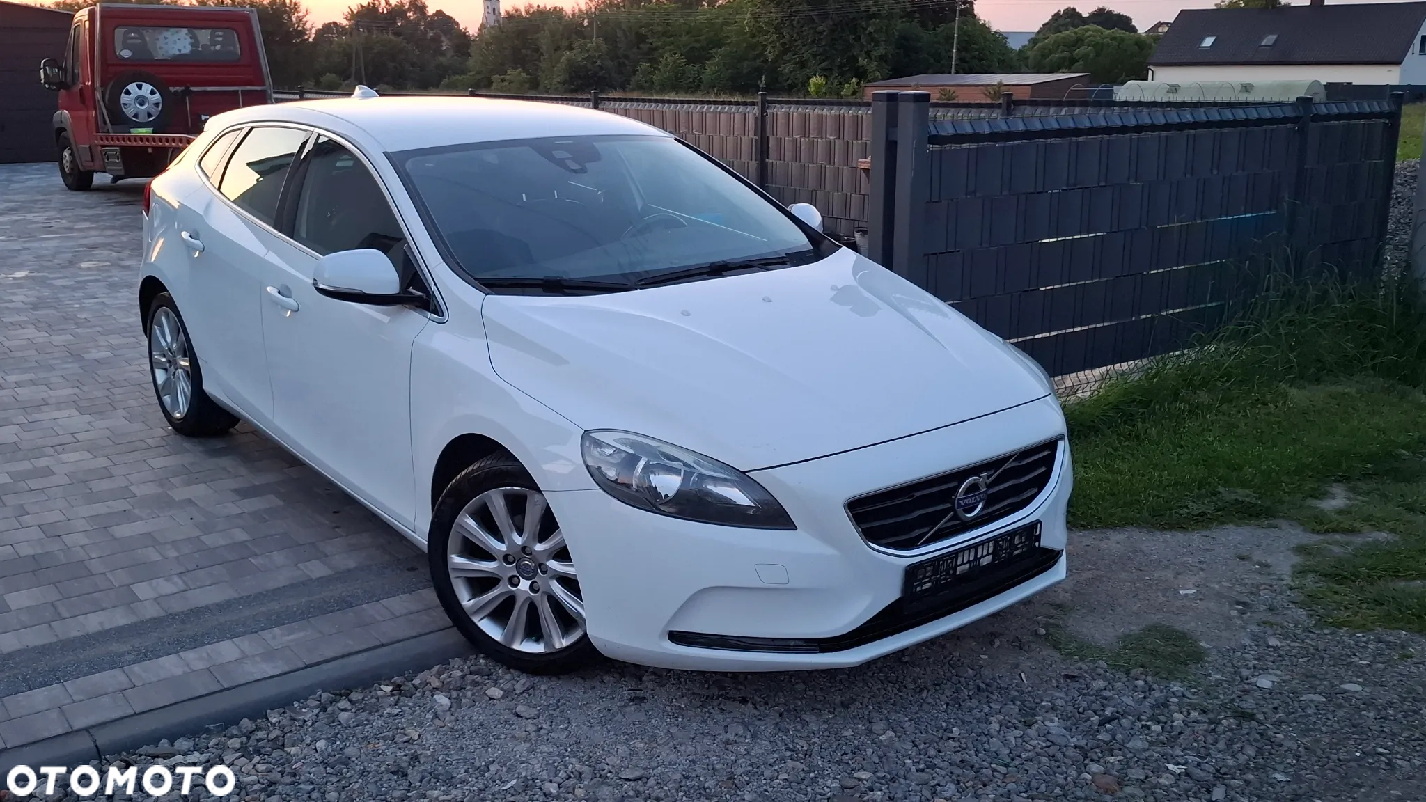 Volvo V40 D2 Summum - 3
