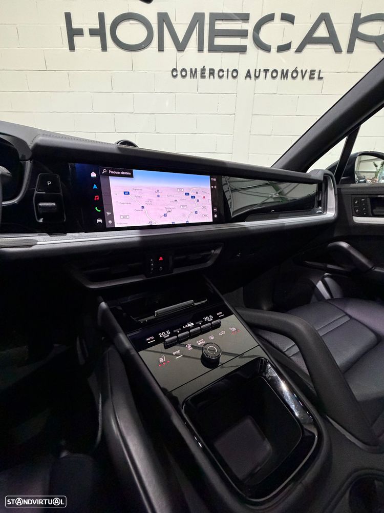 Porsche Cayenne E-Hybrid - 28