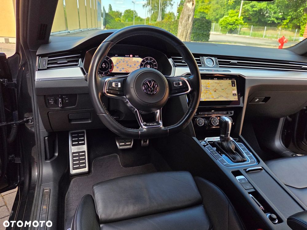 Volkswagen Arteon 2.0 TDI SCR 4Motion DSG R-Line Edition - 28