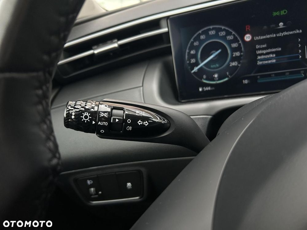 Hyundai Tucson 1.6 T-GDi Smart 4WD DCT - 33