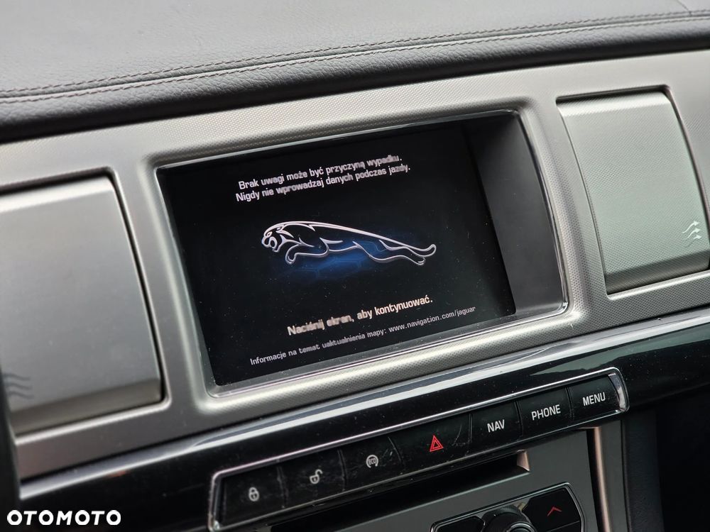 Jaguar XF 2.2 - 27