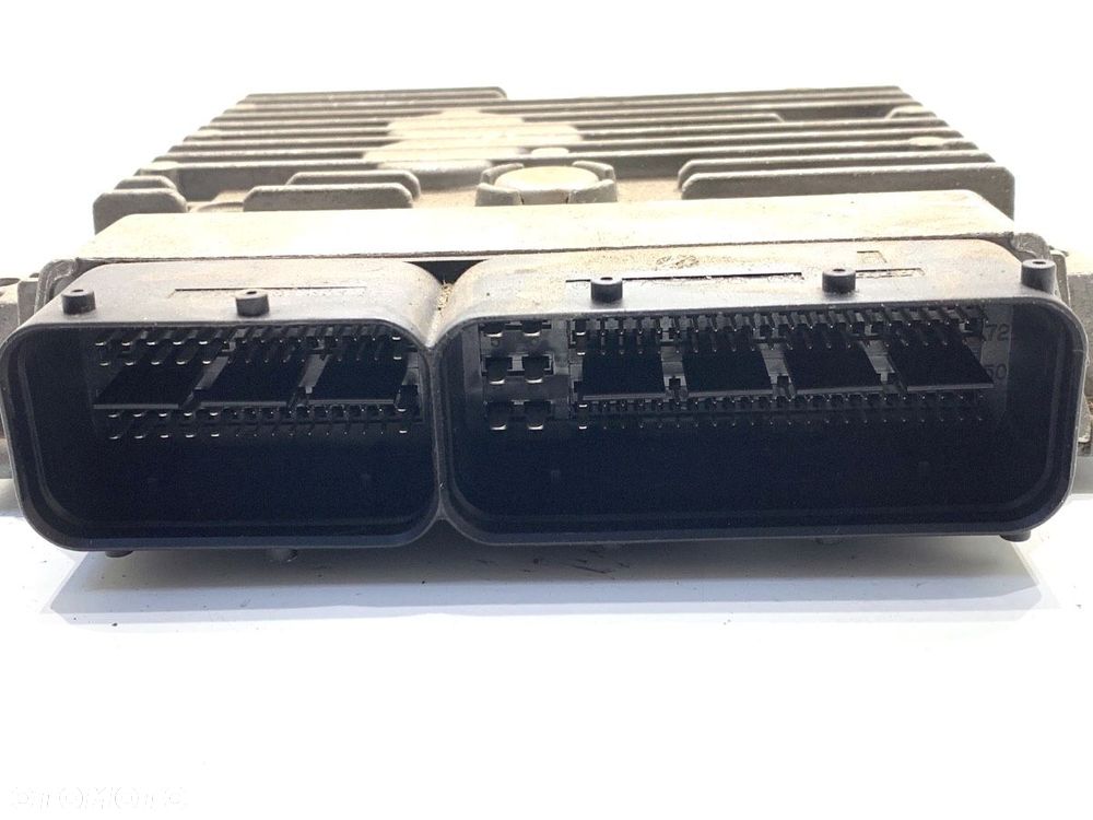 KOMPUTER SILNIKA  VW CADDY III Nadwozie pełne/minivan (2KA, 2KH, 2CA, 2CH) 2004 - 2015 1.6 TDI 75 - 3