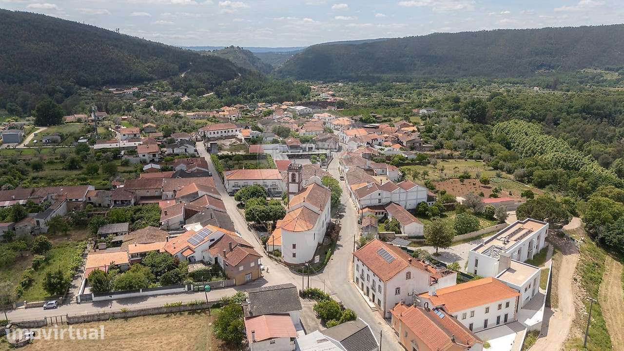 Moradia T4 à venda em Góis - Grande imagem: 3/23