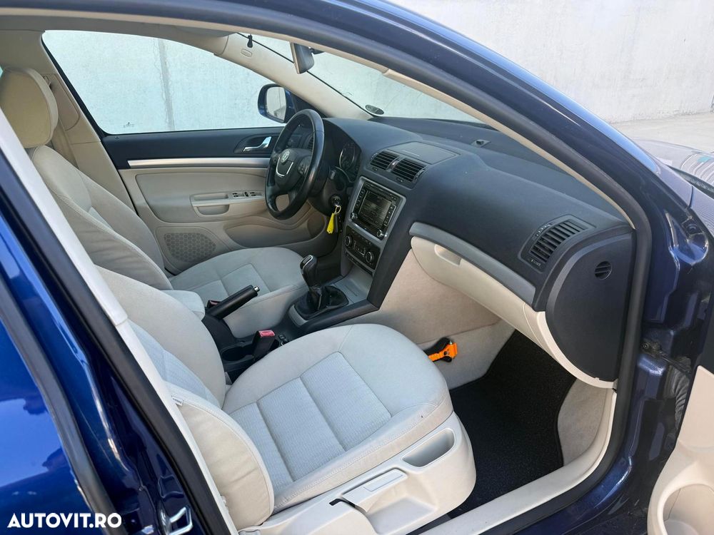 Skoda Octavia 1.2 TSI FAMILY - 15