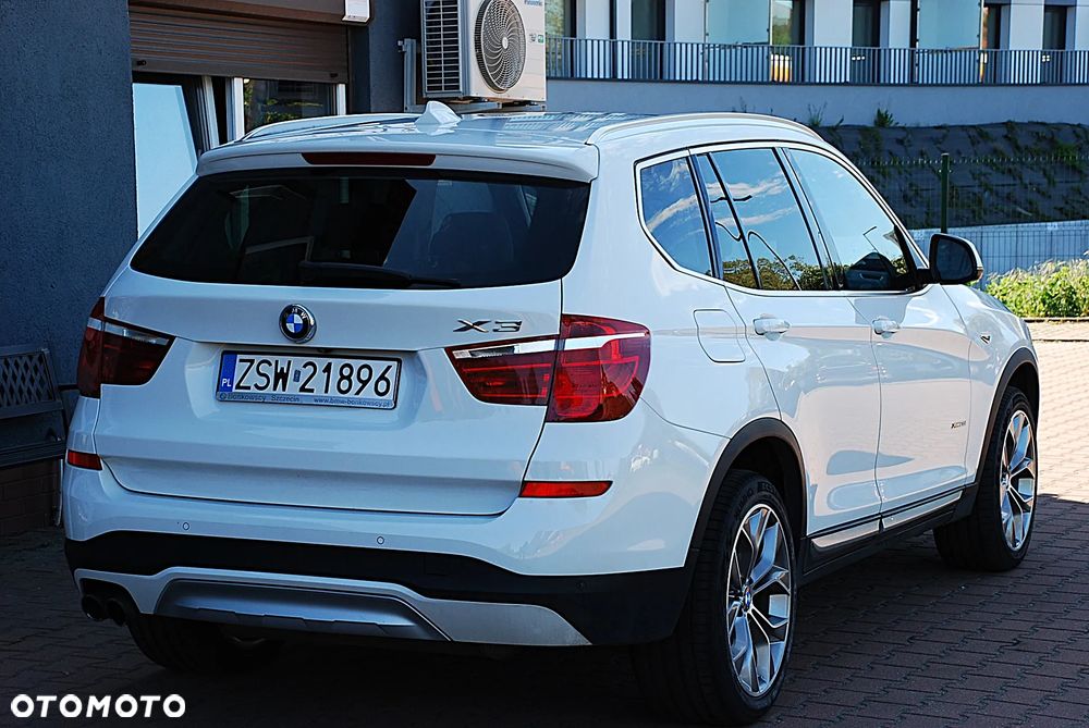 BMW X3 xDrive28i xLine - 21