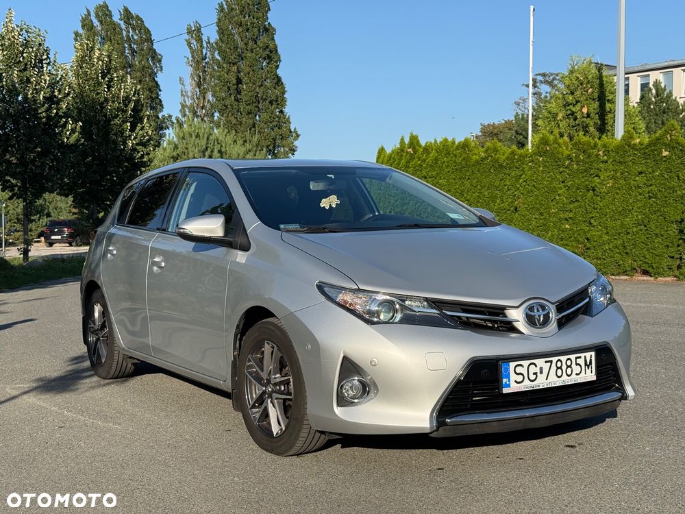 Toyota Auris 1.6 Premium - 10