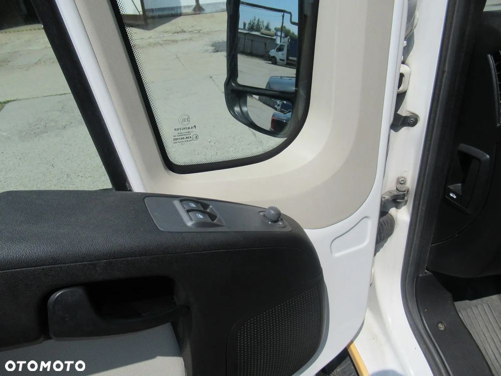 Citroën JUMPER 35 - 12