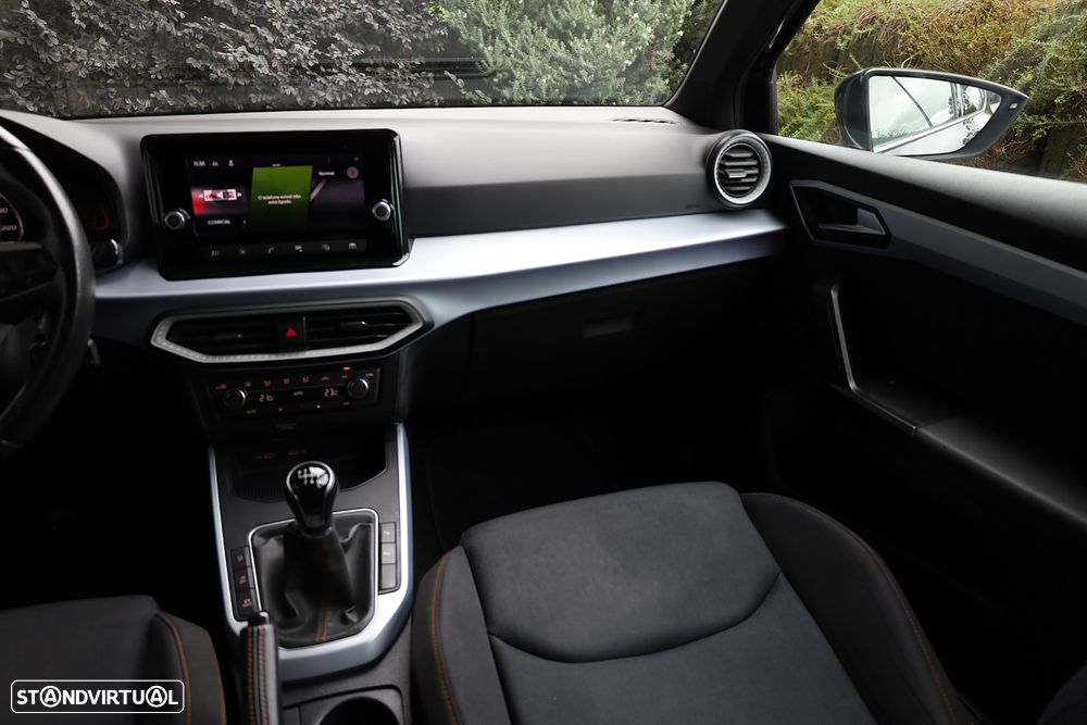 SEAT Arona 1.0 TSI FR - 17