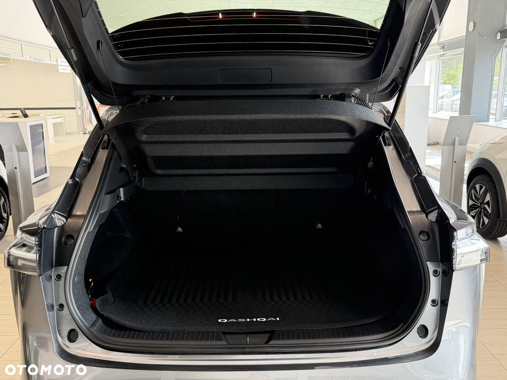Nissan Qashqai 1.3 DIG-T MHEV N-Connecta Xtronic - 6