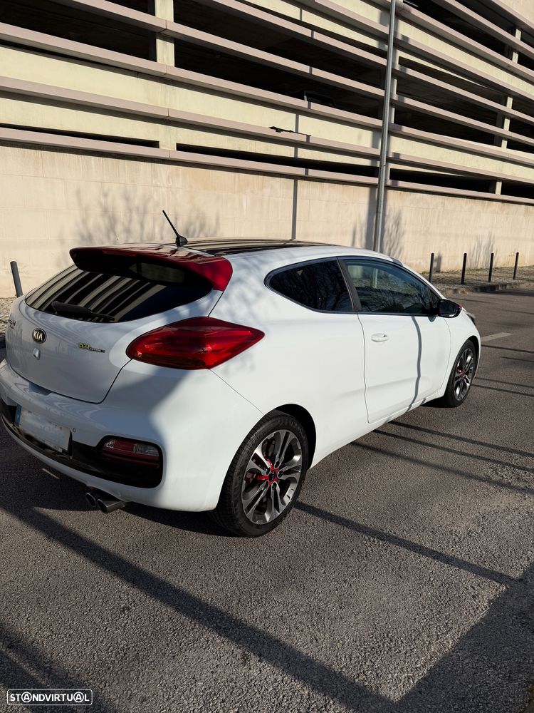 Kia Ceed S Coupé 1.6 CRDi TX - 4