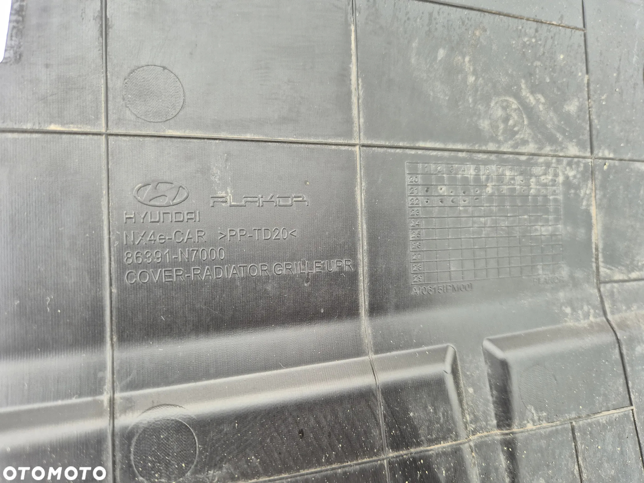 Hyundai Tucson IV 20- osłona górna grill pas przedni zderzak przedni - 3