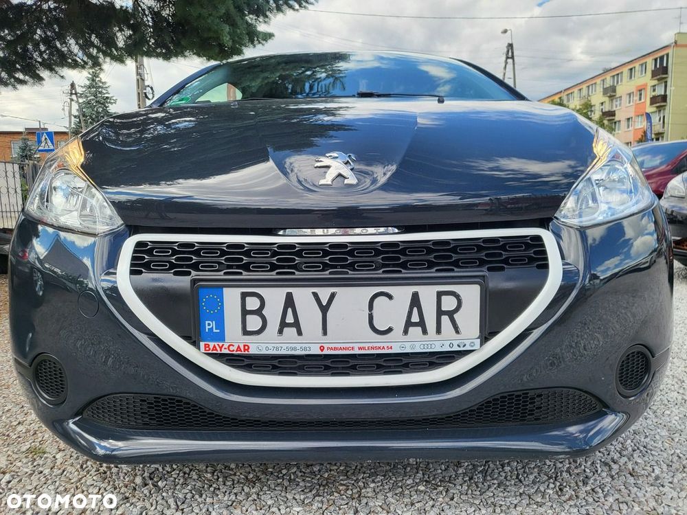 Peugeot 208 - 5
