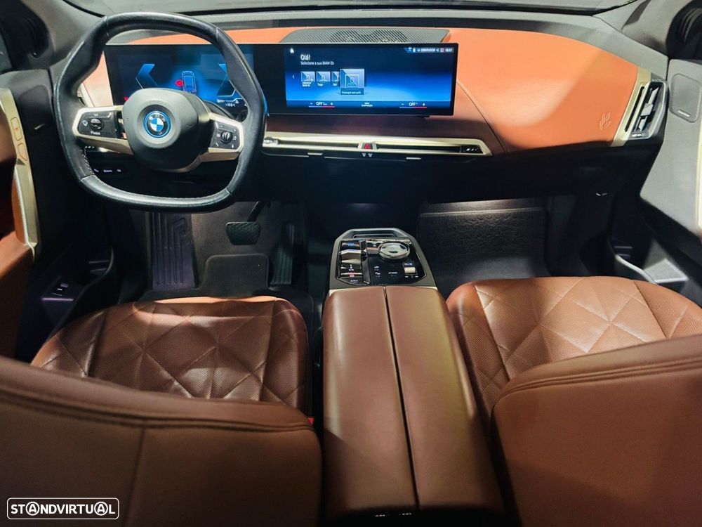 BMW iX xDrive 40 - 6