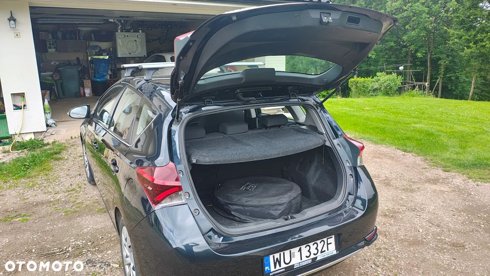 Toyota Auris 1.6 Premium - 8