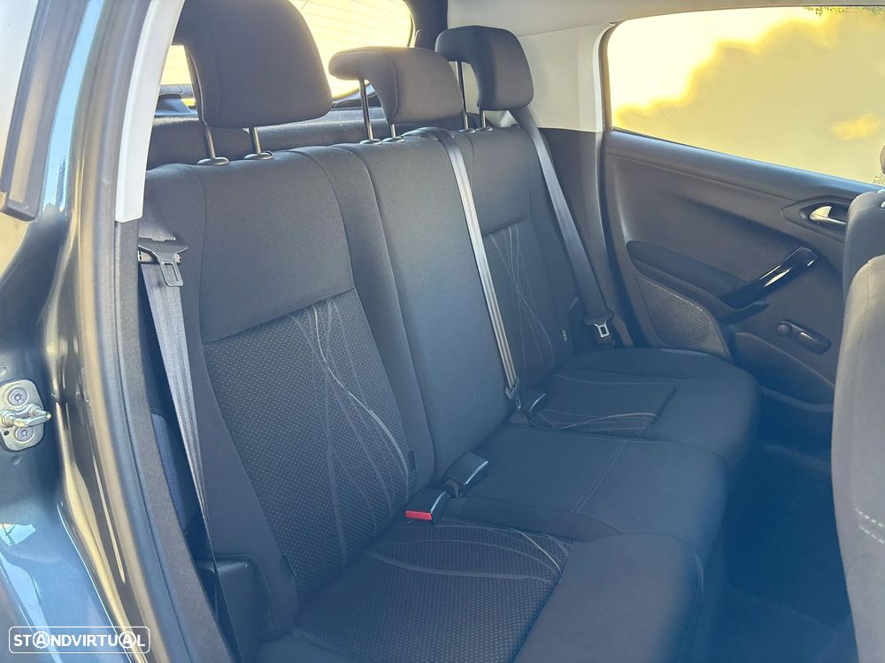 Peugeot 208 1.2 VTi Active - 17