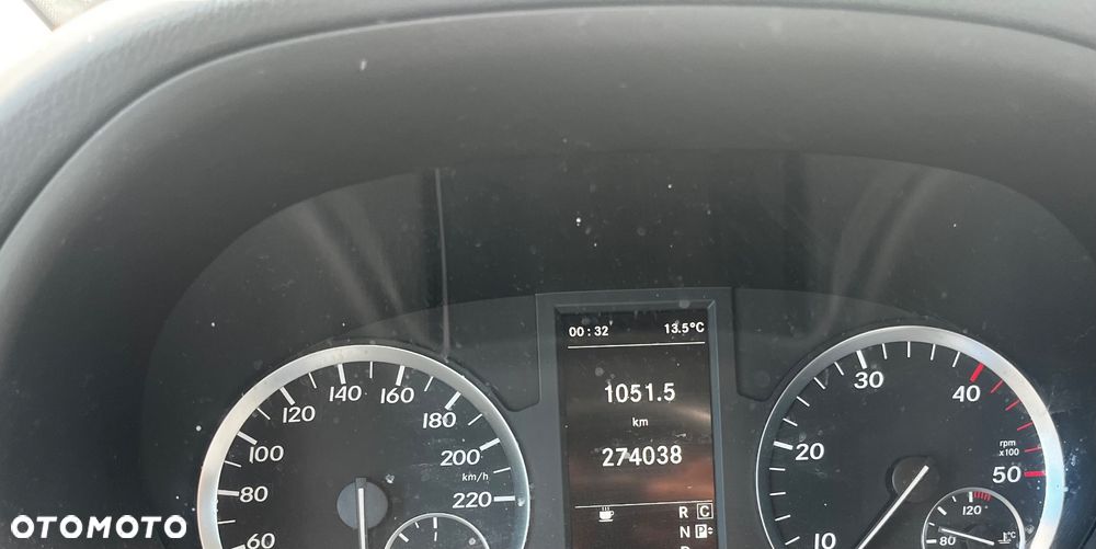 Mercedes-Benz Vito - 8