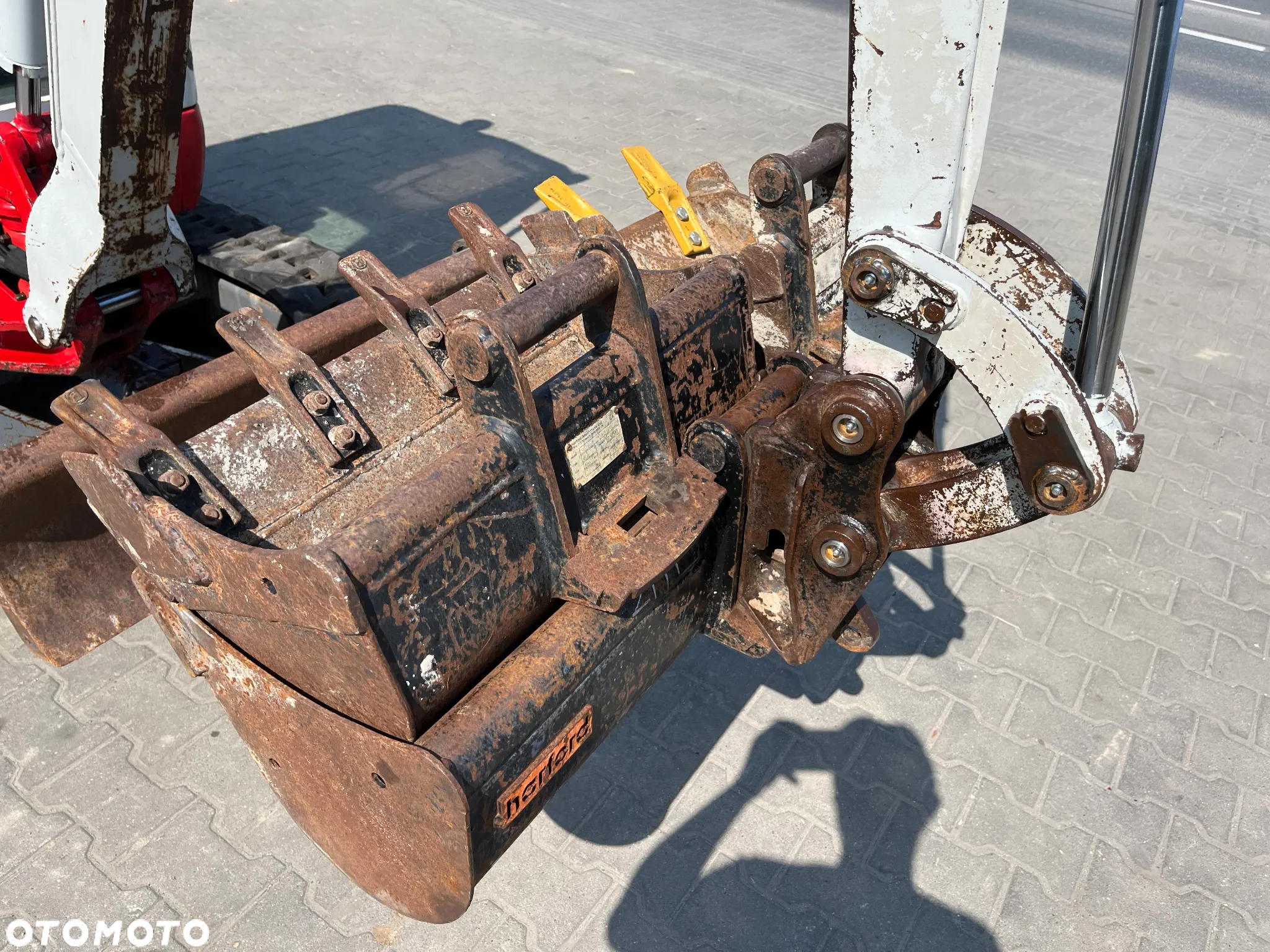 Takeuchi TB 216 - 10