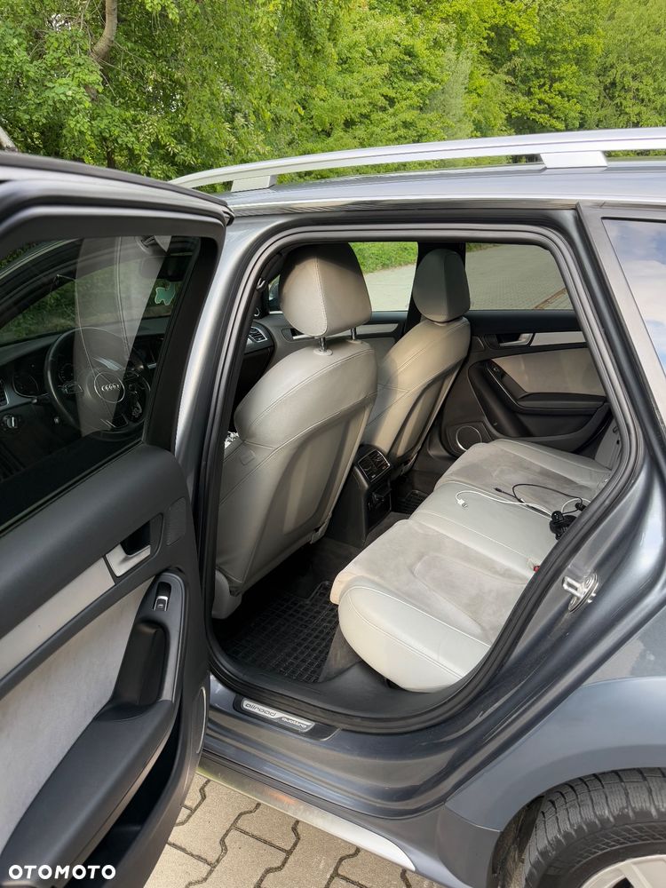 Audi A4 Allroad - 4