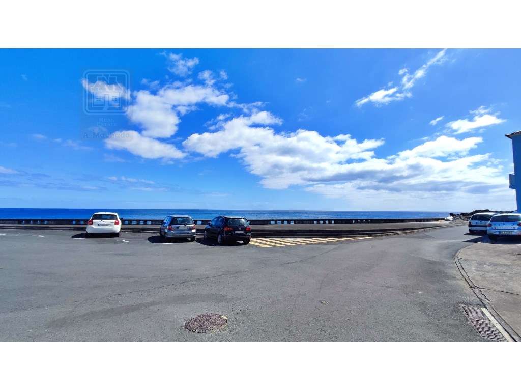 ANDAR de MORADIA T2 MOBILADO para ARRENDAR - Santa Cruz, Lagoa, Ilh... - Grande imagem: 5/29