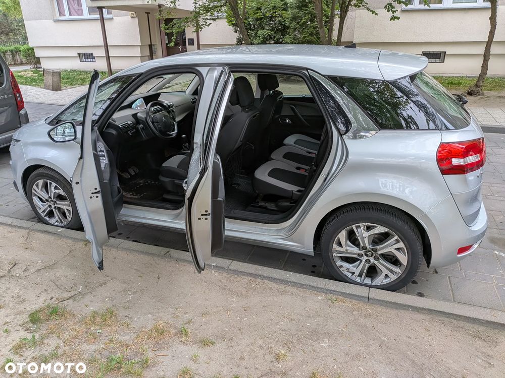 Citroën C4 Picasso 1.6 e-HDi Exclusive - 6