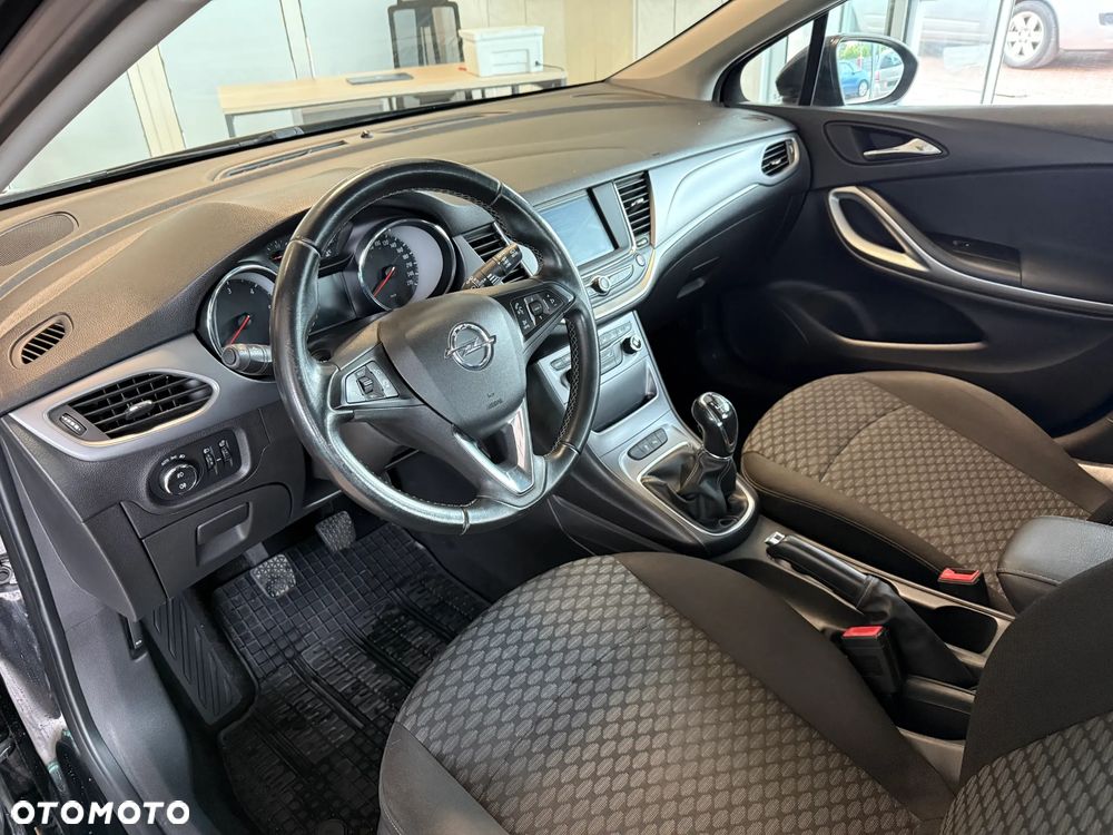 Opel Astra - 10