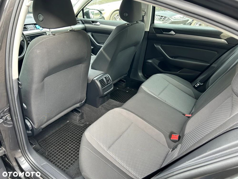 Volkswagen Passat 1.5 TSI EVO Comfortline - 7