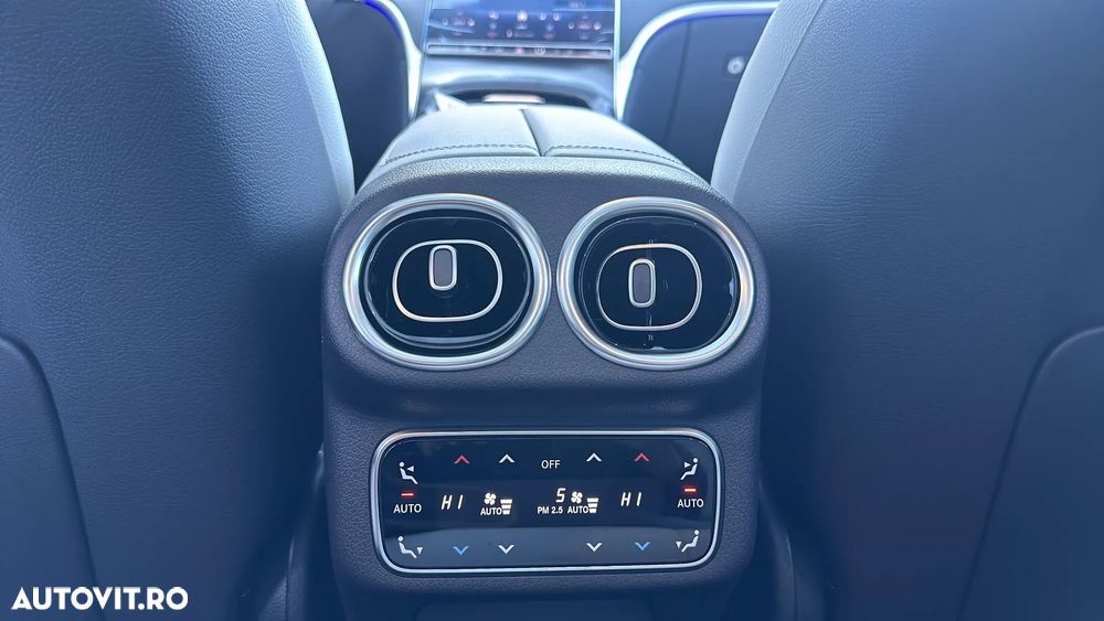 Mercedes-Benz GLC 300 e 4MATIC - 20