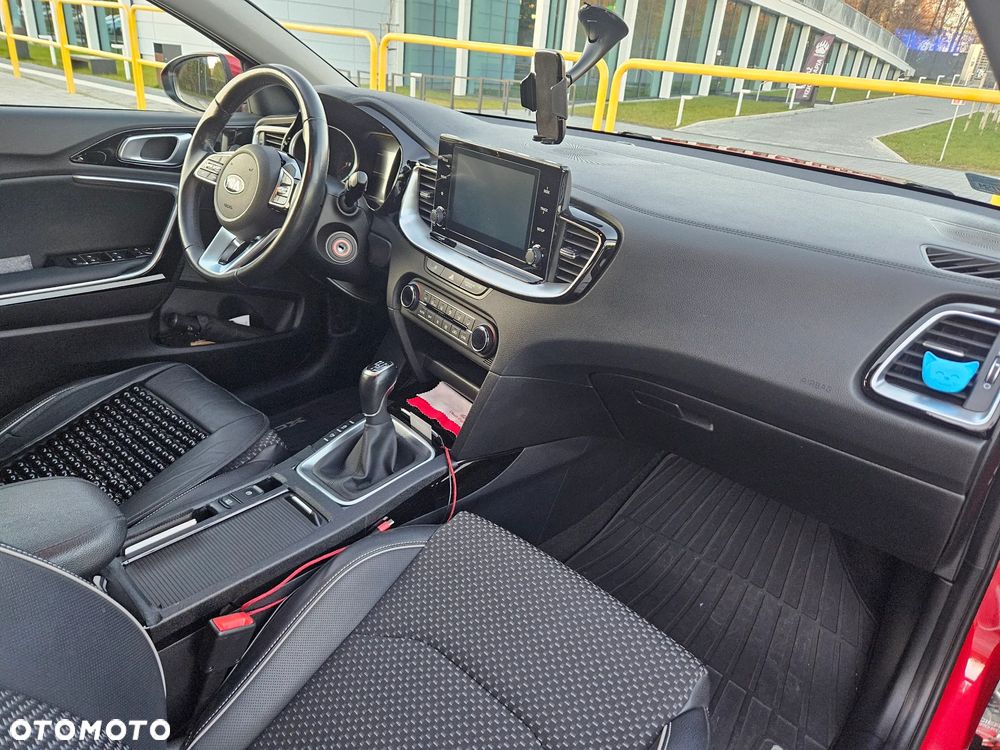 Kia XCeed 1.4 T-GDI L - 6