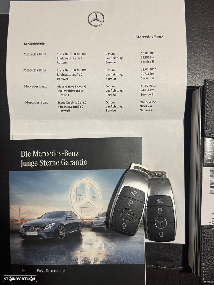 Mercedes-Benz CLA 250 e 8G-DCT AMG Line - 35