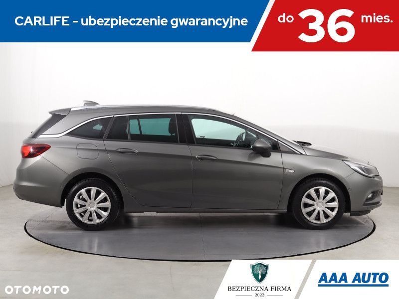Opel Astra - 8