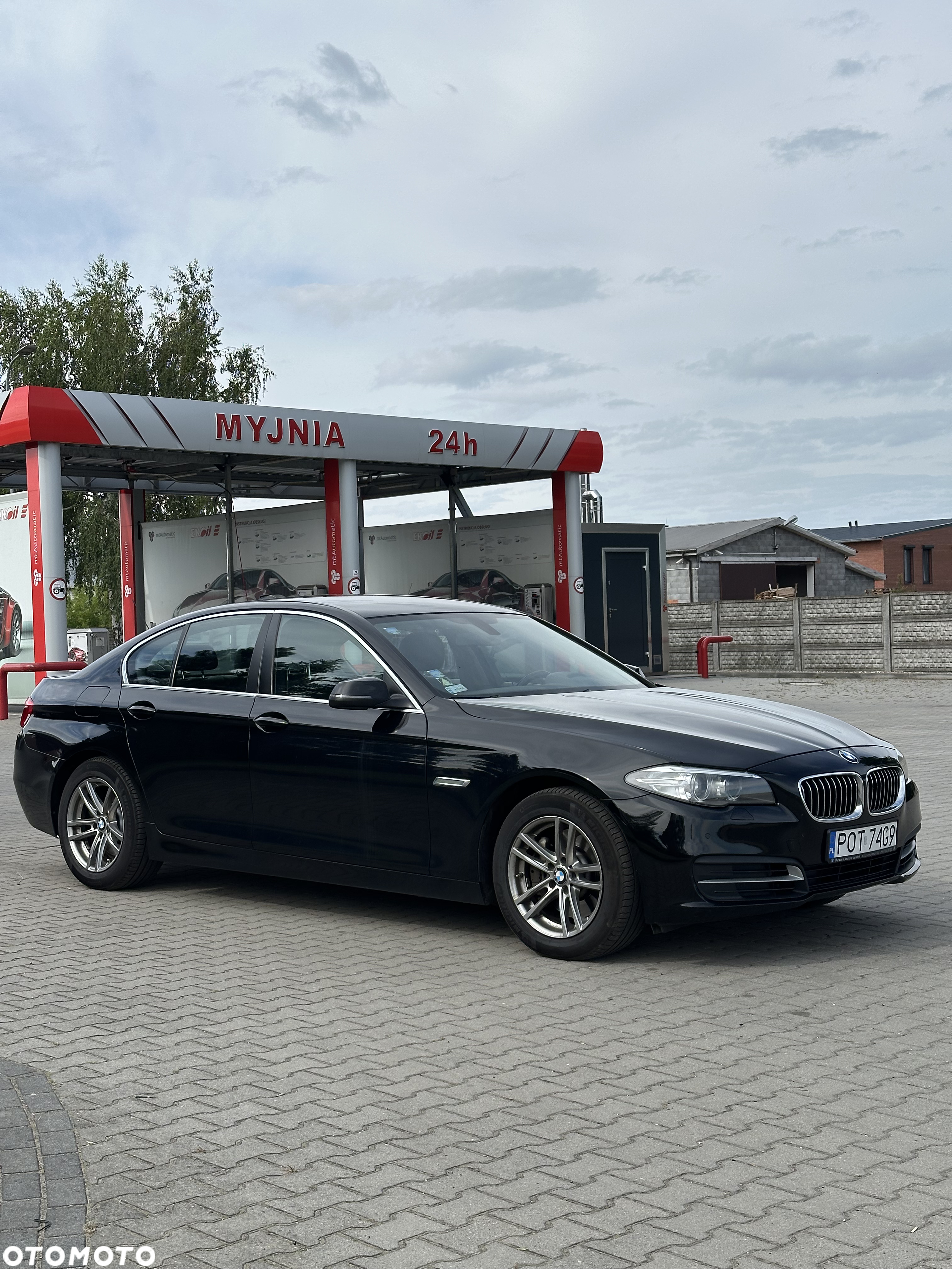 BMW Seria 5 525d xDrive - 3
