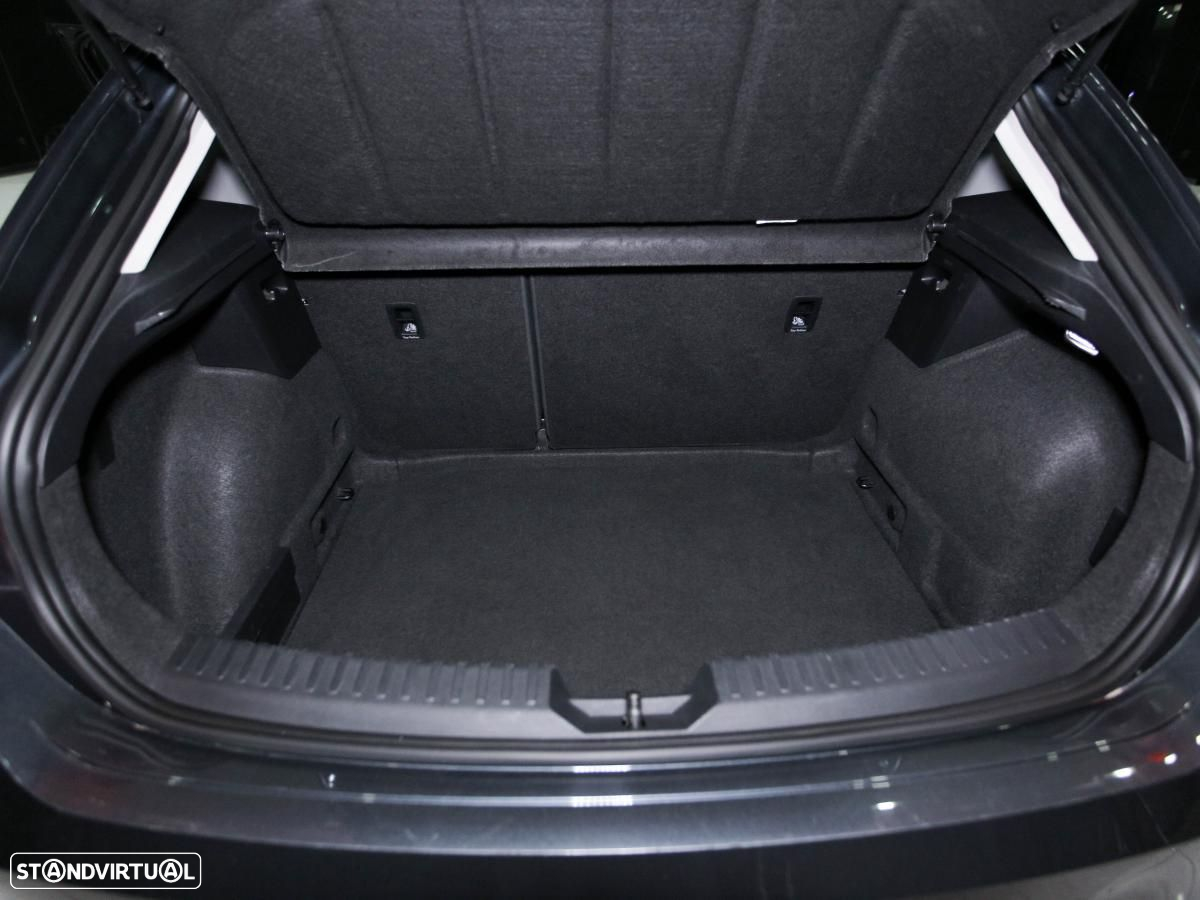 SEAT Leon - 11