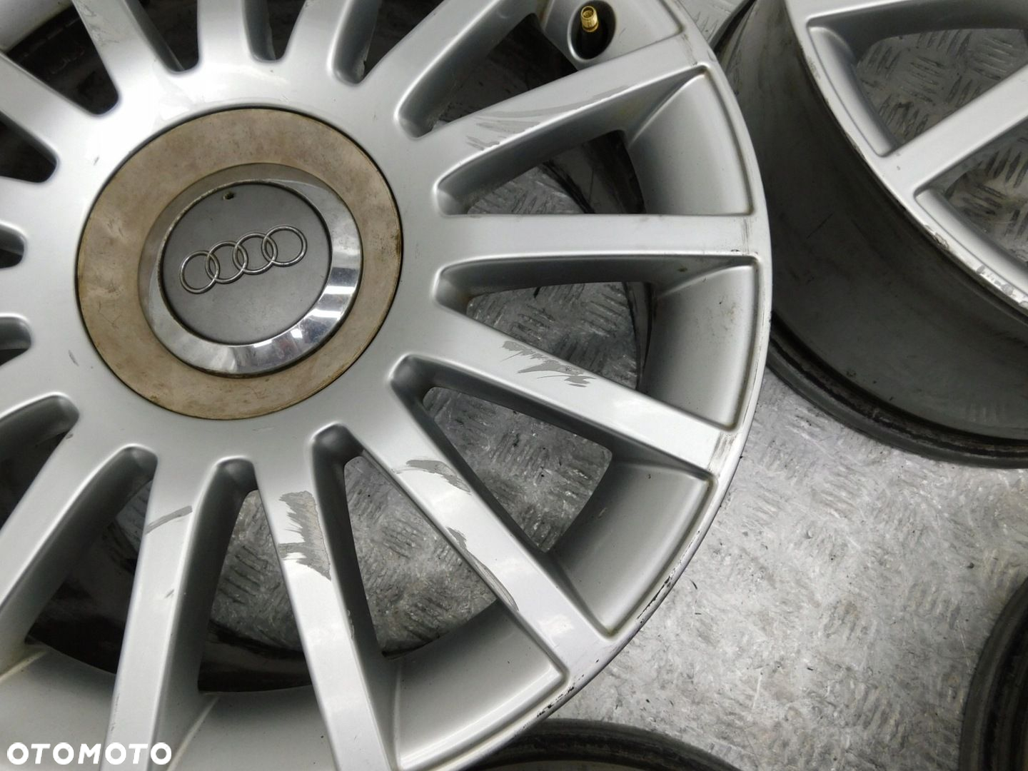 FELGI ALUMINIOWE 5x112 7Jx17 - AUDI A4 B6 B7 A6 C6 4F0601025AH - 7